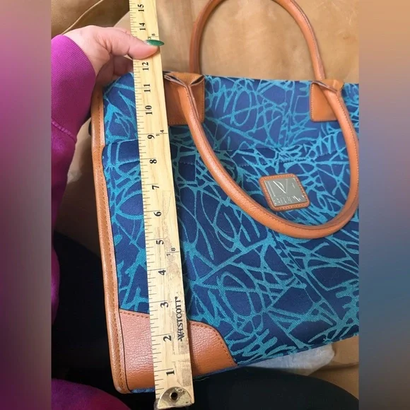 DVF STUDIO Travel Bag with Shoulder Strap - Picture 6 of 9